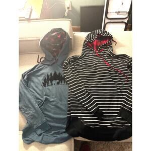 2 pack Maurices sweatshirt Size Small